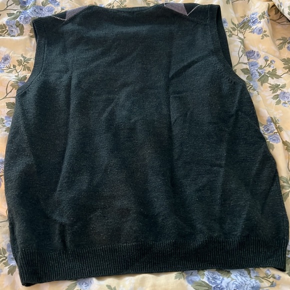 Vest - Picture 2 of 2